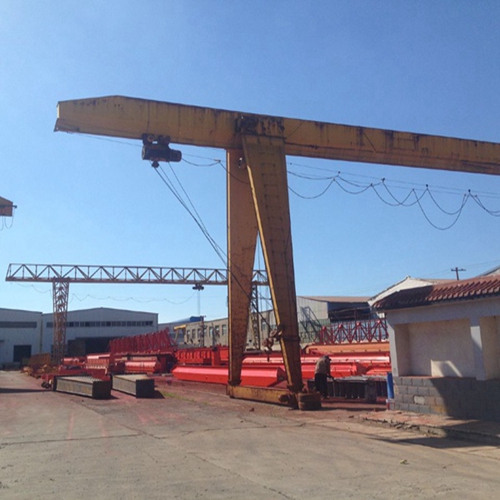 遼寧遼陽造船龍門吊廠家 造船龍門吊交接班制度：剛性流程與安全銜接的實踐規(guī)范?